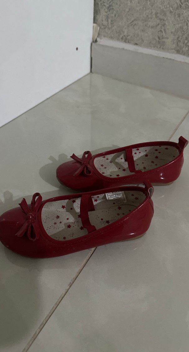 Kızlar için parlak kırmızı babet - Görsel 3