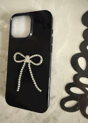 İPhone 16 Pro Max Siyah Gotik Telefon Kılıfı Taşlı Fiyonk