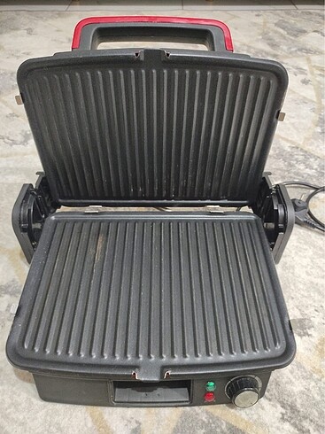 Sinbo Tost makinesi