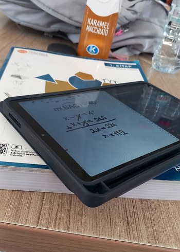 Beden Siyah Tablet kılıfı standli