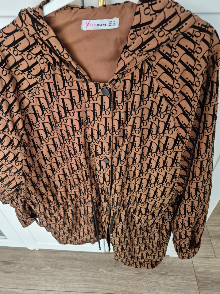 çıtçıtlı Kapüşonlu Kadın Mini yağmurluk - Görsel 2