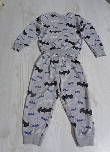 Bebek pijama takımı