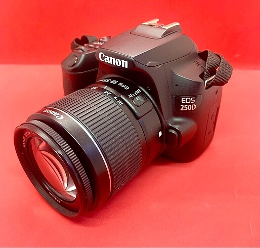Canon EOS 250D 18x55 Kit