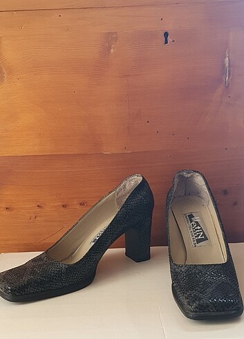 37 Beden siyah Renk Kadın Klasik Ayakkabı 