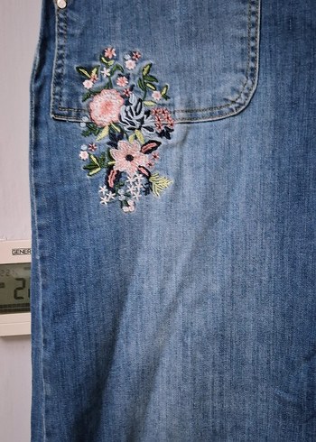LC Waikiki Nakış Detaylı Mavi Midi Kot Etek