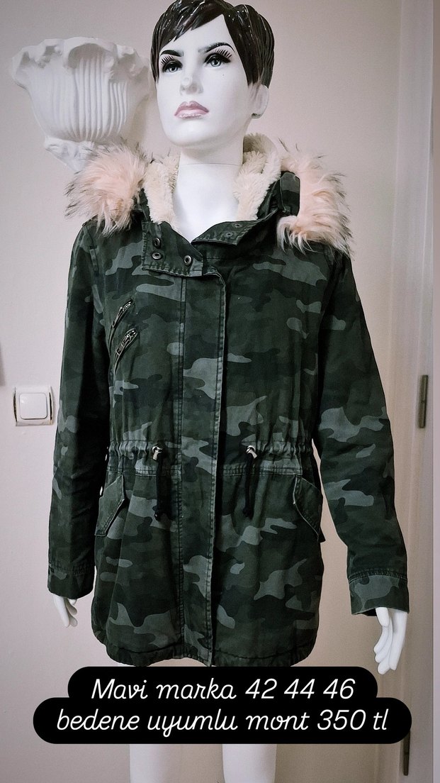 Haki Kamuflajlı Kapüşonlu Kışlık Parka — görsel 2/4