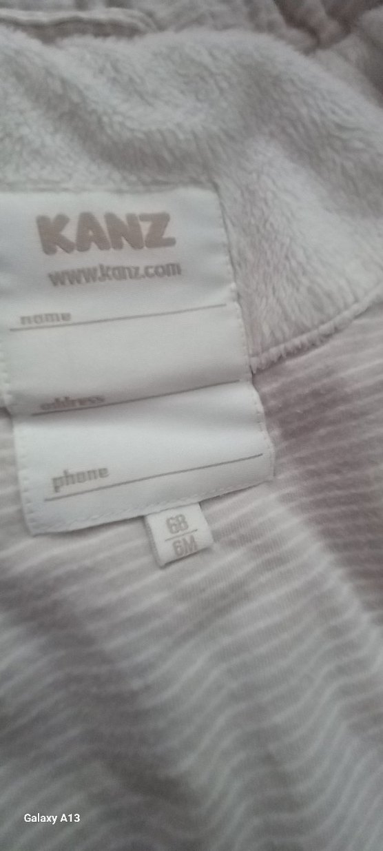 Kapüşonlu Düğmeli Beyaz Mont - Görsel 2