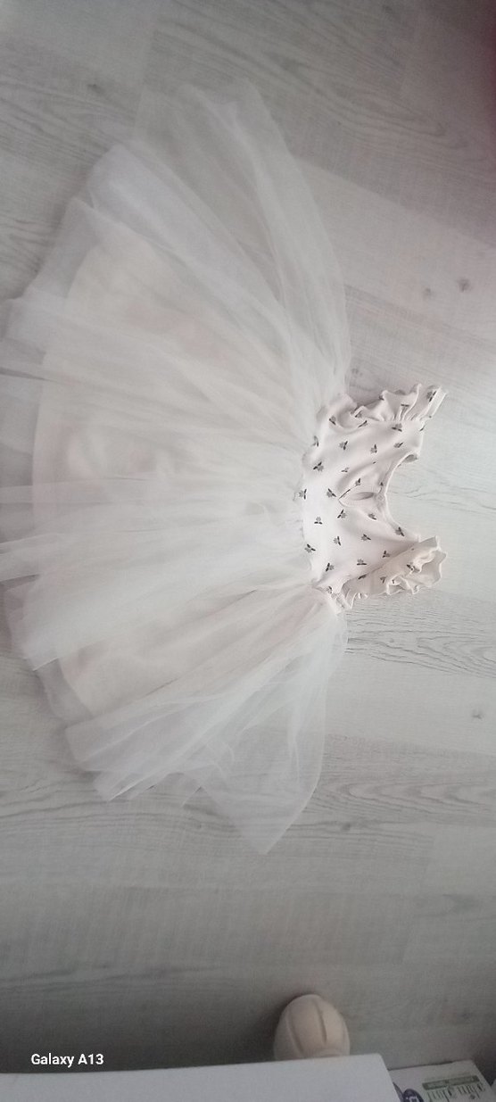 Beyaz İşlemeli Çocuk Elbisesi - Görsel 4