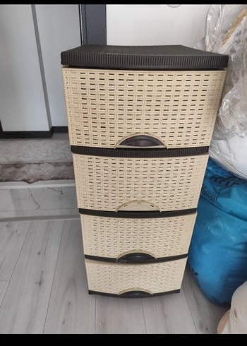 Bej Renkli 4 Çekmeceli Dolap Düzenleyici