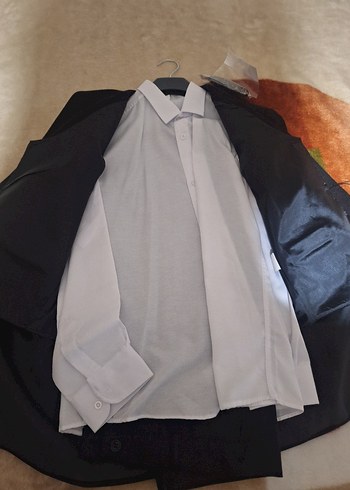 Düğmeli Siyah Erkek Kısa Takım Elbise - Görsel 3