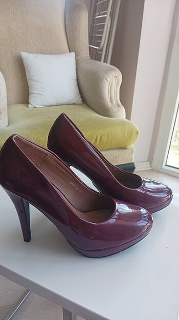 Bordo rugan stiletto 