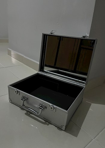 Samsonite Aluminyum Bond Canta Makyaj Cantasi