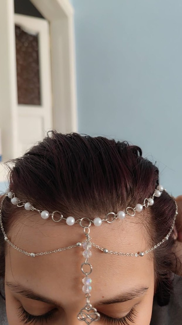 Uzun Zincirli Beyaz İnci Detaylı Kadın Kolye - Görsel 2