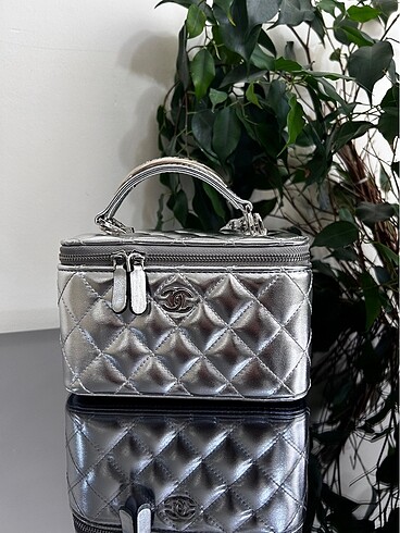 Chanel CHANEL