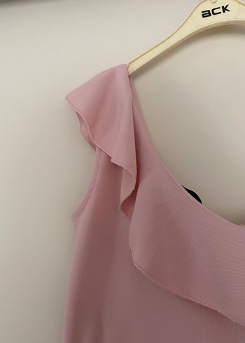 Stradivarius Fırfırlı Asimetrik Bluz