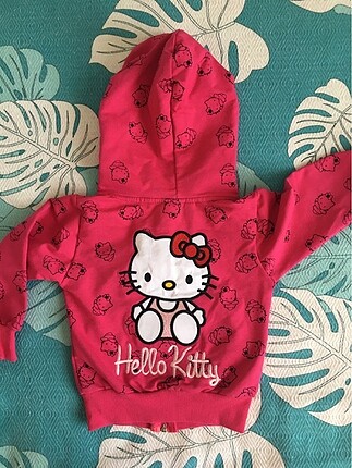 Hello Kitty 2-3 yaş kapüşonlu üst