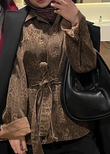 Zara Kemerli Leopar Desenli Ceket - Görsel 2