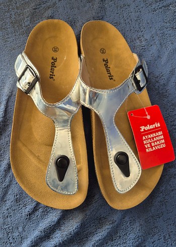 Polaris Tokalı Beyaz Kadın Dolgu Topuk Terlik - Görsel 3