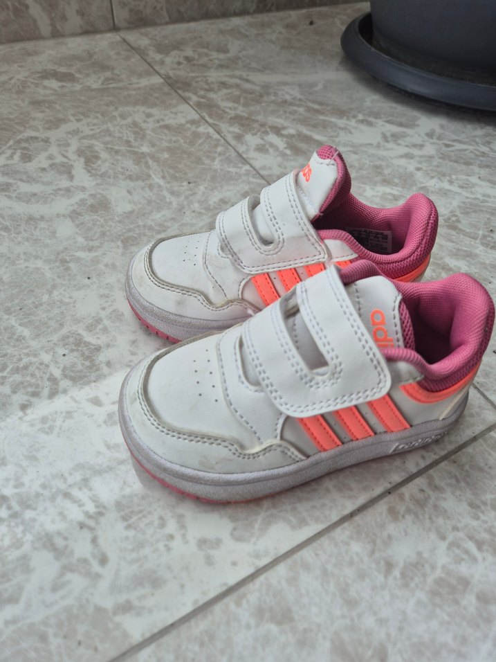 Kız Çocuk Pembe Adidas Cırt Cırtlı Spor Ayakkabı - Görsel 2