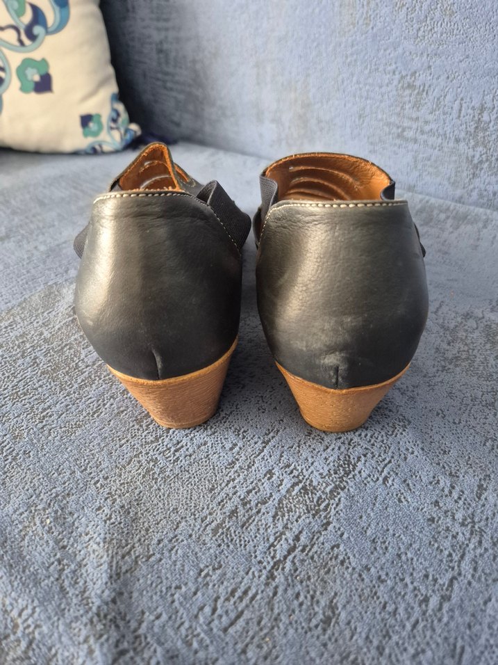 Gri Kadın Dolgu Topuklu Sandalet - Görsel 3