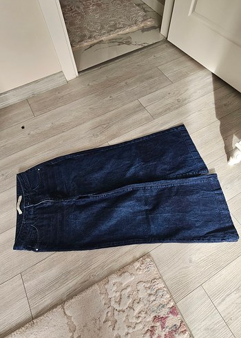 Kadın Lacivert Bol Kesim Midi Kot Pantolon - Görsel 3