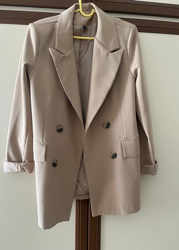 Bej Düğmeli Midi Kadın Blazer Ceket