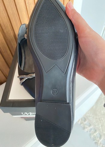 Klasik Siyah Tokalı Kadın Topuklu Babet - Görsel 3