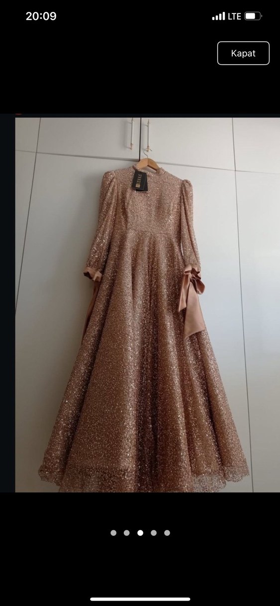 Parlak Bej Uzun Kollu Abiye Elbise kiralık satılık fiyatı 2500 - Görsel 2
