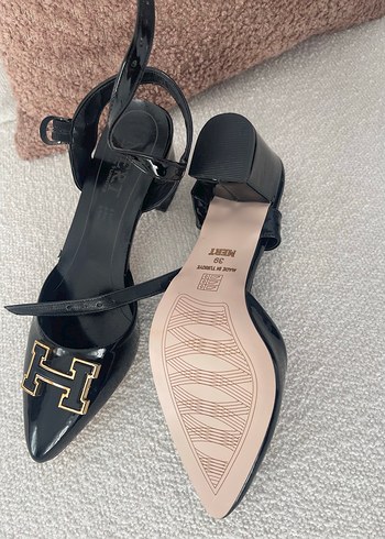 Siyah Rugan Tokalı Stiletto Kadın Ayakkabı - Görsel 2