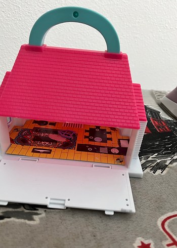 Pembe Taşınabilir Oyuncak Ev - Görsel 2