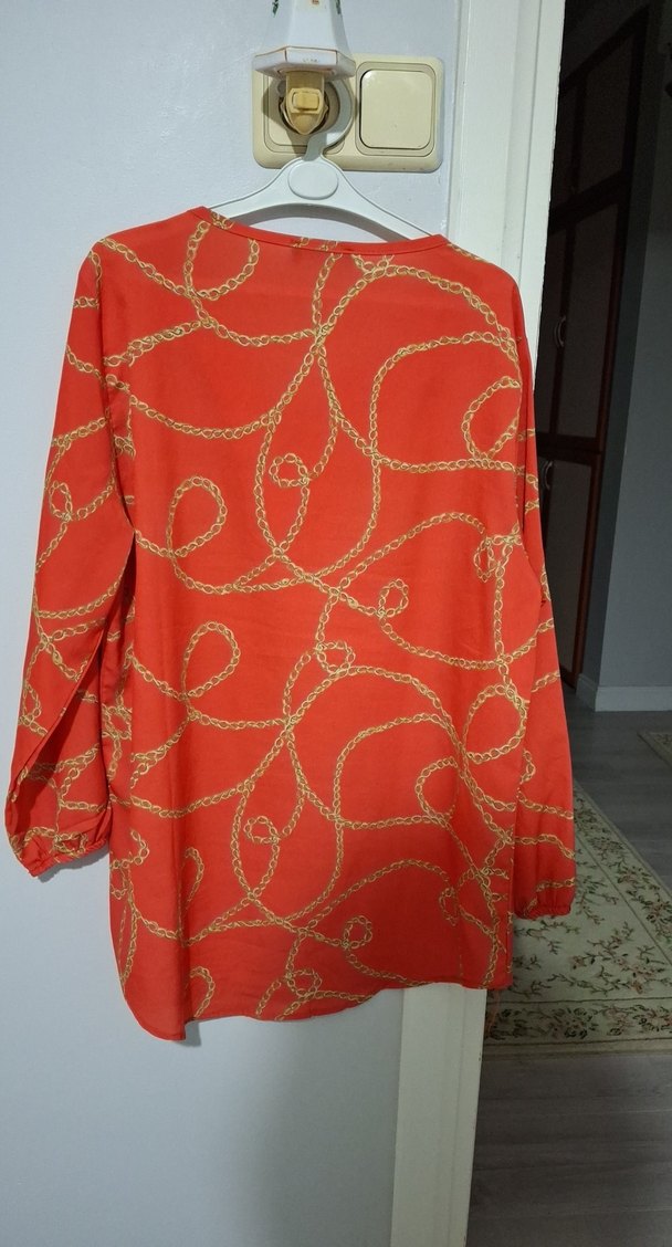 Zincir Desenli narçiçwğiı V Yaka Tunik - Görsel 4