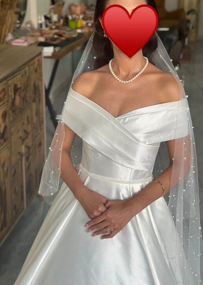 Saten gelinlik - Görsel 3