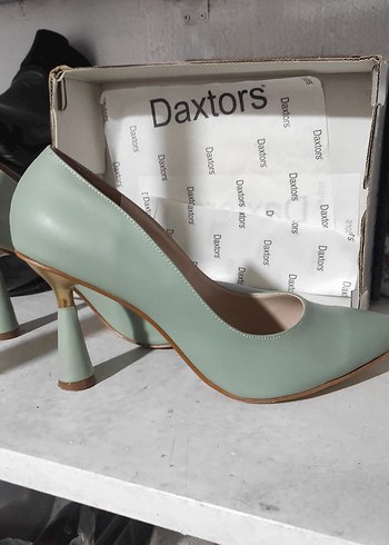 Pastel Bej Stiletto Topuklu Kadın Ayakkabı