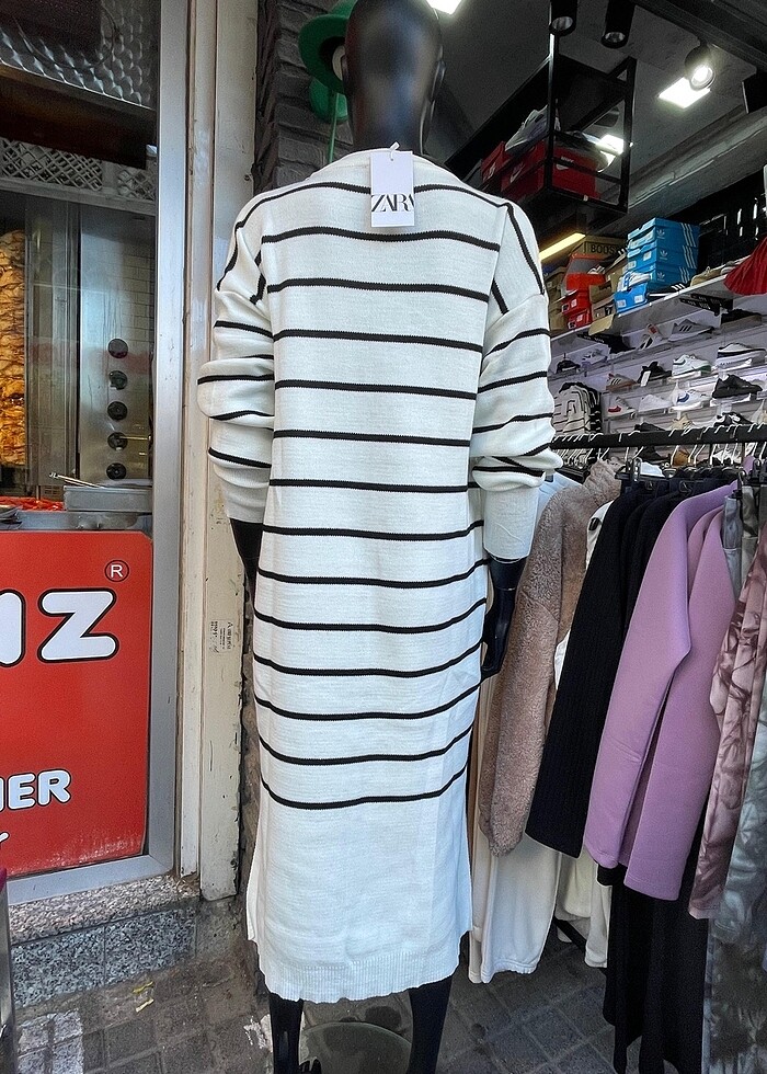 İhraç Fazlası Zara Uzun Elbise - Görsel 2
