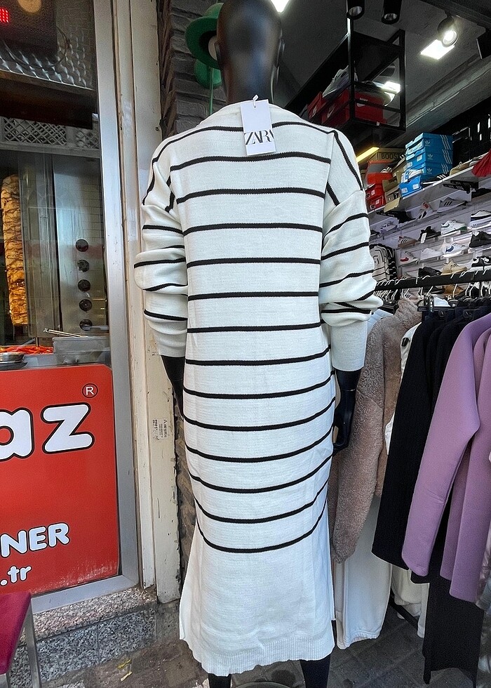 İhraç Fazlası Zara Uzun Elbise - Görsel 3