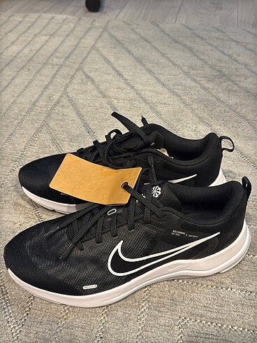 Nike Orijinal Spor Ayakkabı Koşu Ayakkabısı 44 numara - Görsel 5