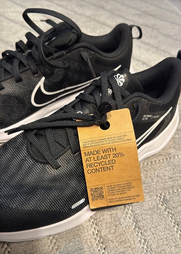 Nike Orijinal Spor Ayakkabı Koşu Ayakkabısı 44 numara - Görsel 4