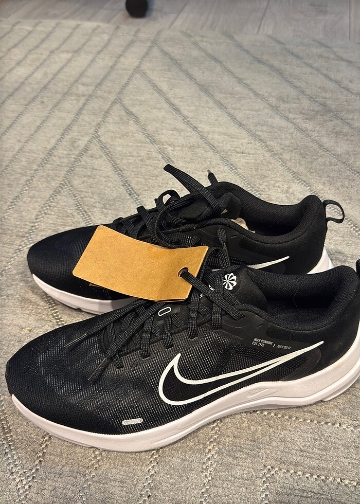Nike Orijinal Spor Ayakkabı Koşu Ayakkabısı 44 numara - Görsel 5