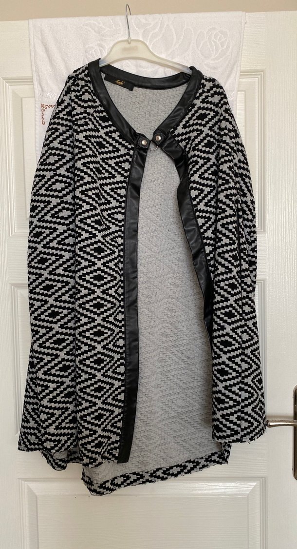 Bohem Gri Desenli Uzun Örgü Hırka - Görsel 4