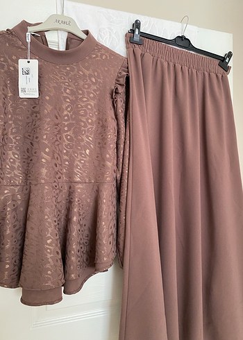 Dantel Detaylı Rahat Kesim Kadın Uzun Etek takım - Görsel 2