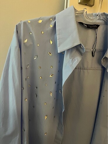 Zara Zara mavi taşlı gömlek