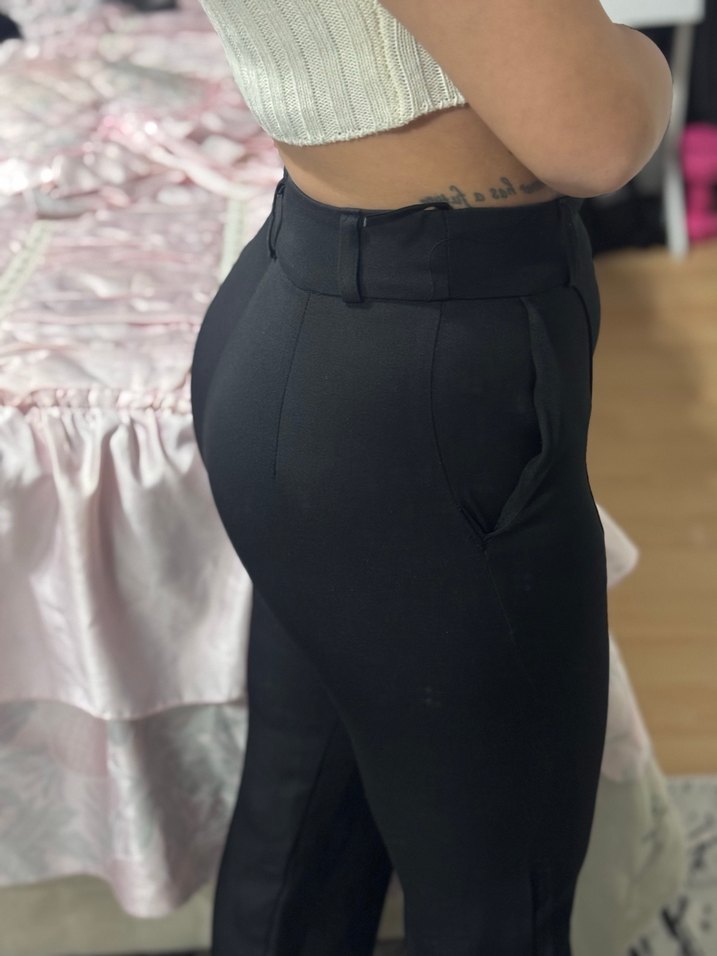 Düğmeli Siyah Kadın Kumaş Pantolon - Görsel 3