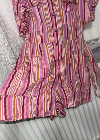 Düğmeli Kısa Kollu Şortlu Tulum - Görsel 2