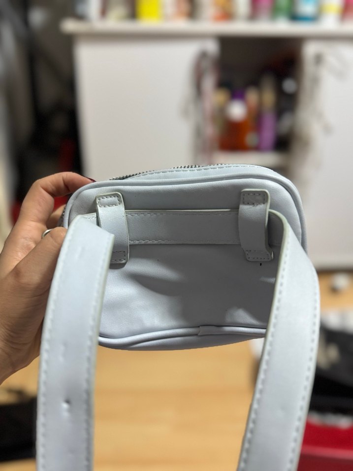 Gri Zincir Detaylı Kadın Bel Çanta - Görsel 4