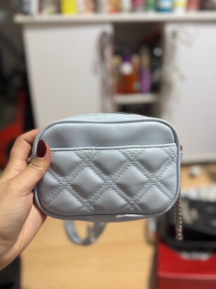 Gri Zincir Detaylı Kadın Bel Çanta - Görsel 2