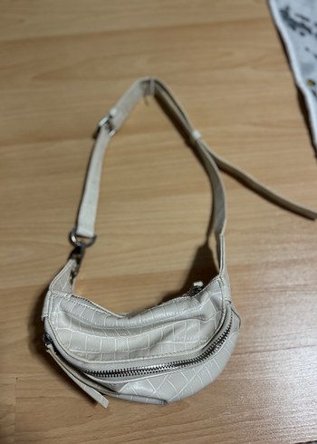 Beyaz Deri Yılan Desenli Bel Çantası - Görsel 4