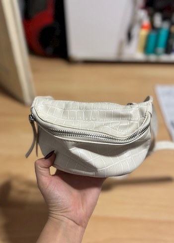 Beyaz Deri Yılan Desenli Bel Çantası - Görsel 3