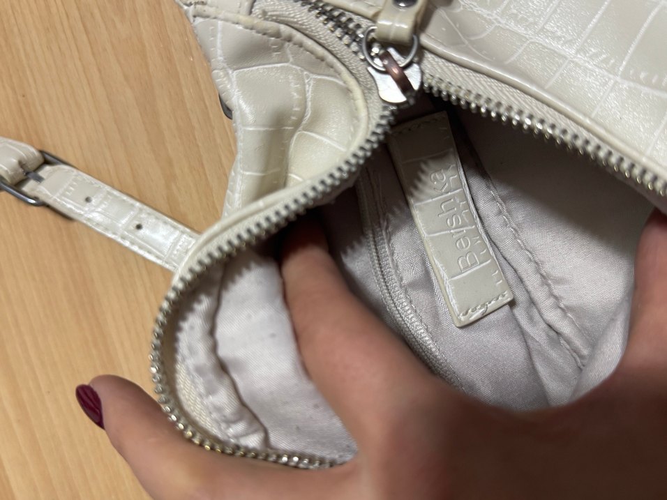 Beyaz Deri Yılan Desenli Bel Çantası - Görsel 5