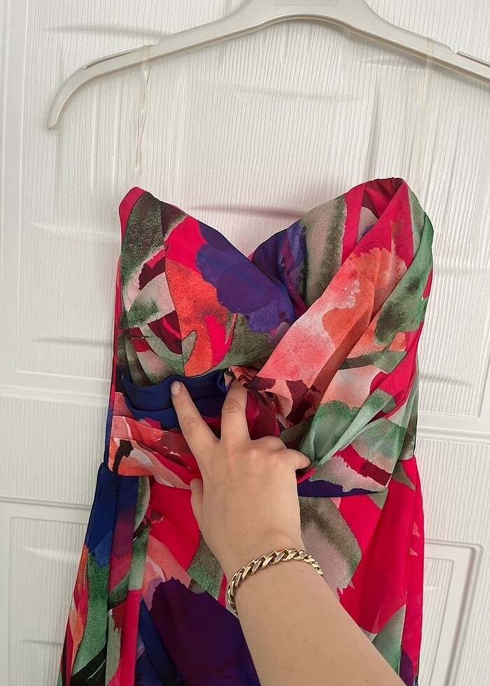 Kısa abiye elbise - Görsel 2