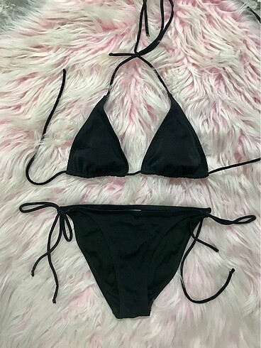 Siyah bikini